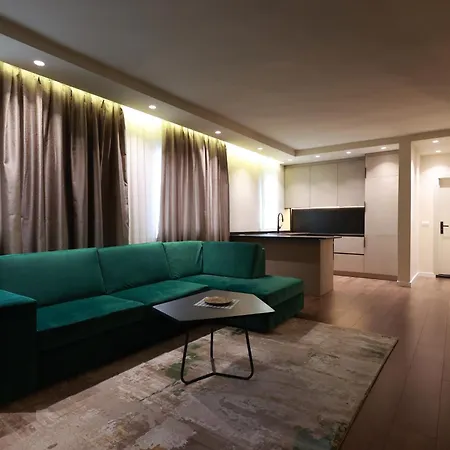 Luxury Apartment-tirana شقة تيرانا