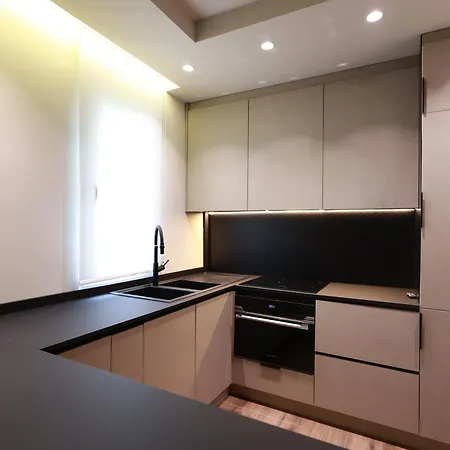 شقة Luxury Apartment-tirana