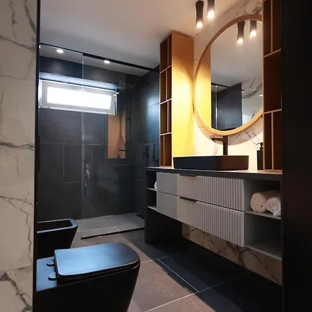شقة Luxury Apartment-tirana تيرانا