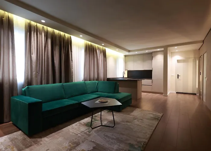 Luxury Apartment-tirana 公寓 地拉那